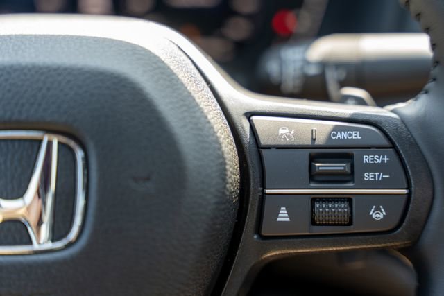 Used 2025 Honda Accord Sport image 25