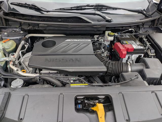 Used 2023 Nissan Rogue SV FWD image 12