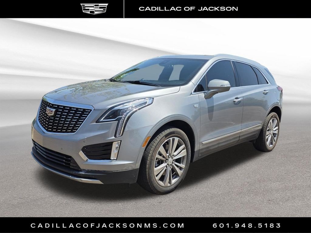 Certified 2025 Cadillac XT5 Premium Luxury FWD image 1