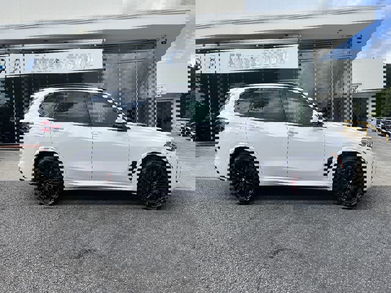New 2026 BMW X5 sDrive40i w/ M Sport Package image 9
