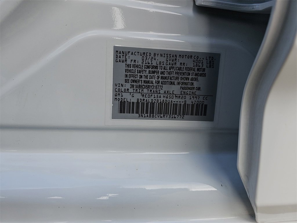 Used 2024 Nissan Sentra SV image 32