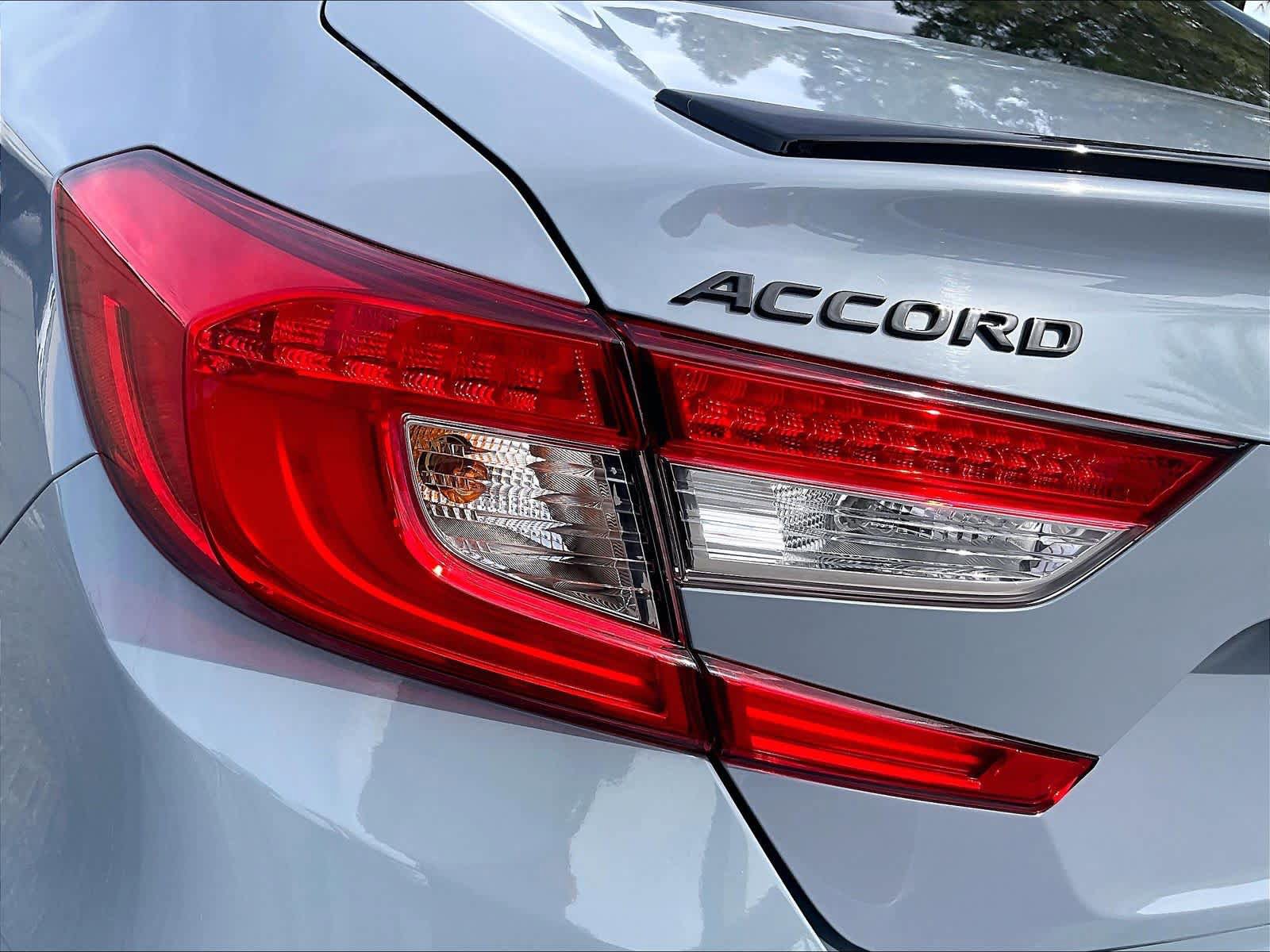 Used 2022 Honda Accord Sport image 29
