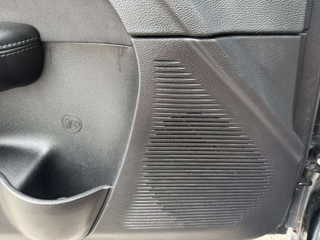 Used 2019 Dodge Challenger R/T RWD image 24
