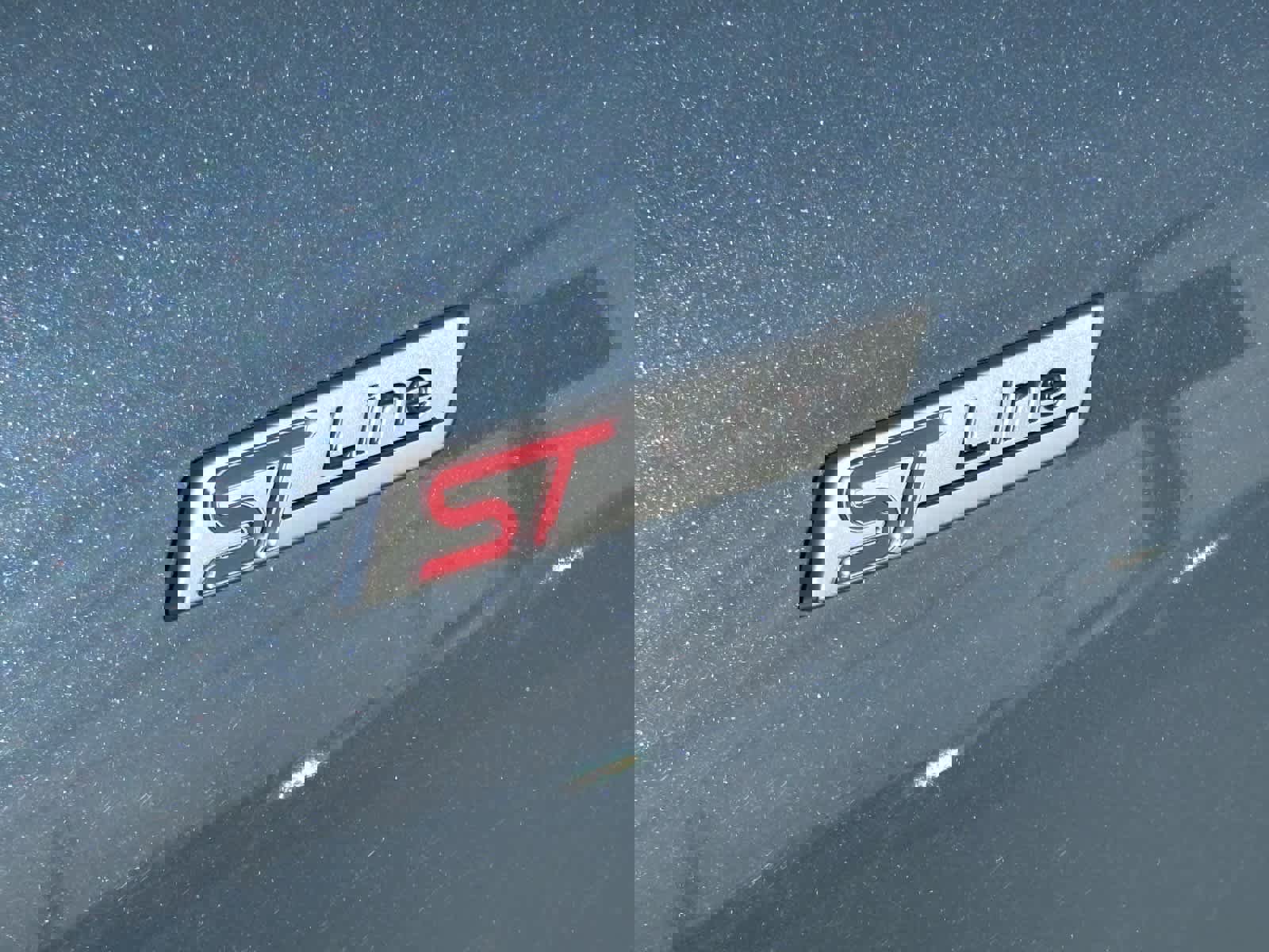 Used 2024 Ford Escape ST-Line image 6