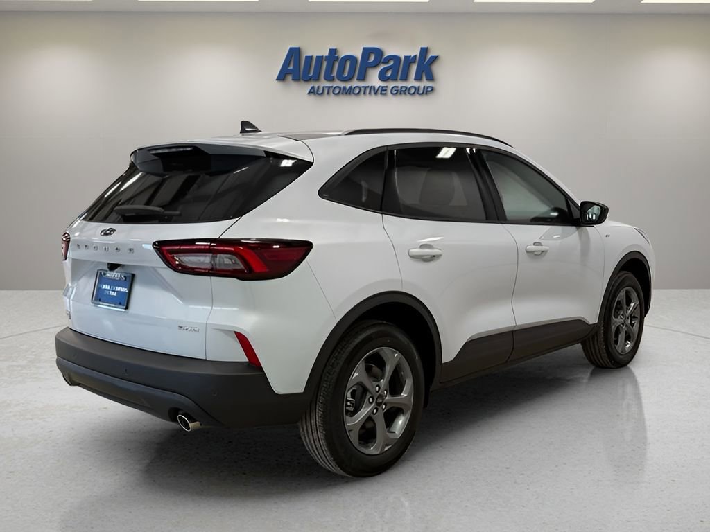New 2026 Ford Escape ST-Line w/ Tech Pack #1 AWD/4WD image 7