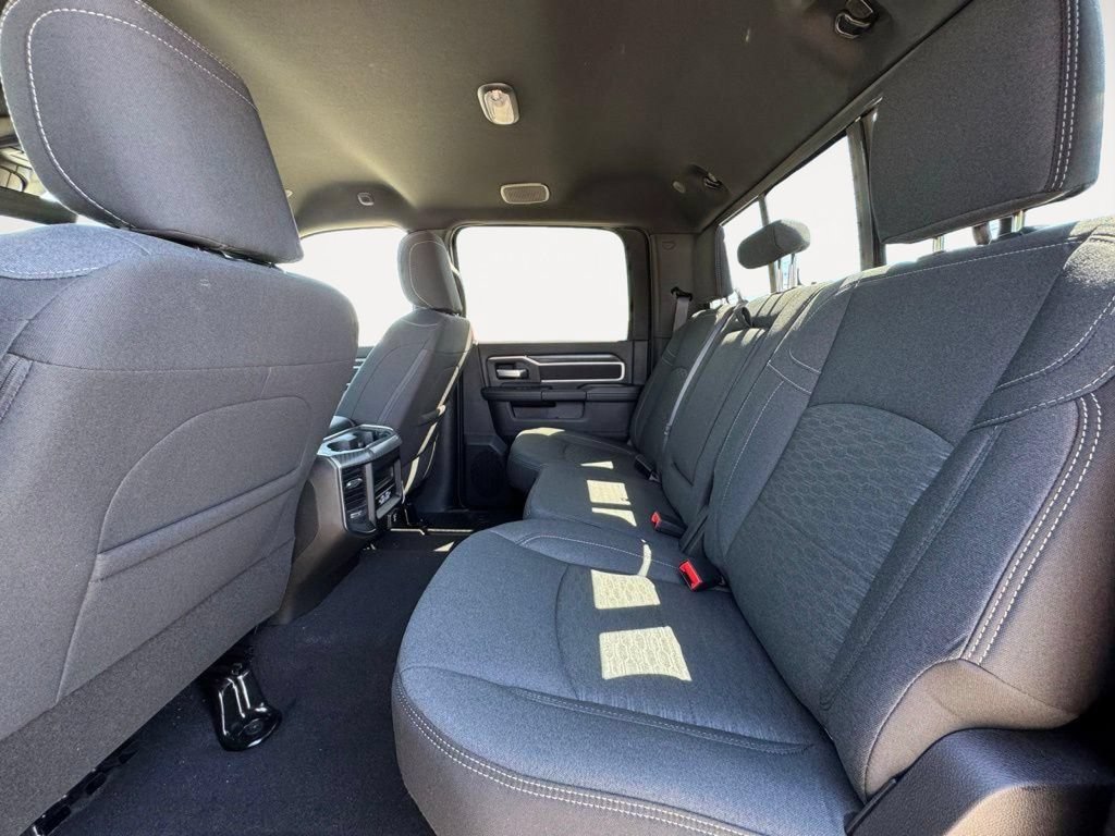 New 2025 RAM 2500 Big Horn AWD/4WD image 8