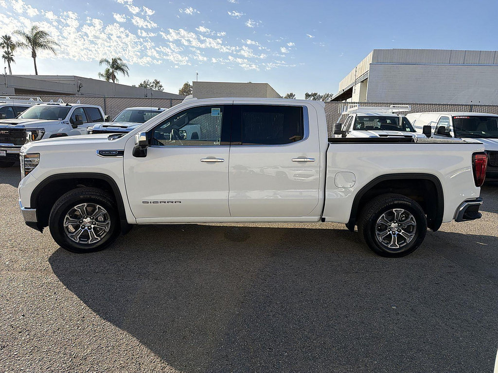 Used 2026 GMC Sierra 1500 SLT RWD image 8