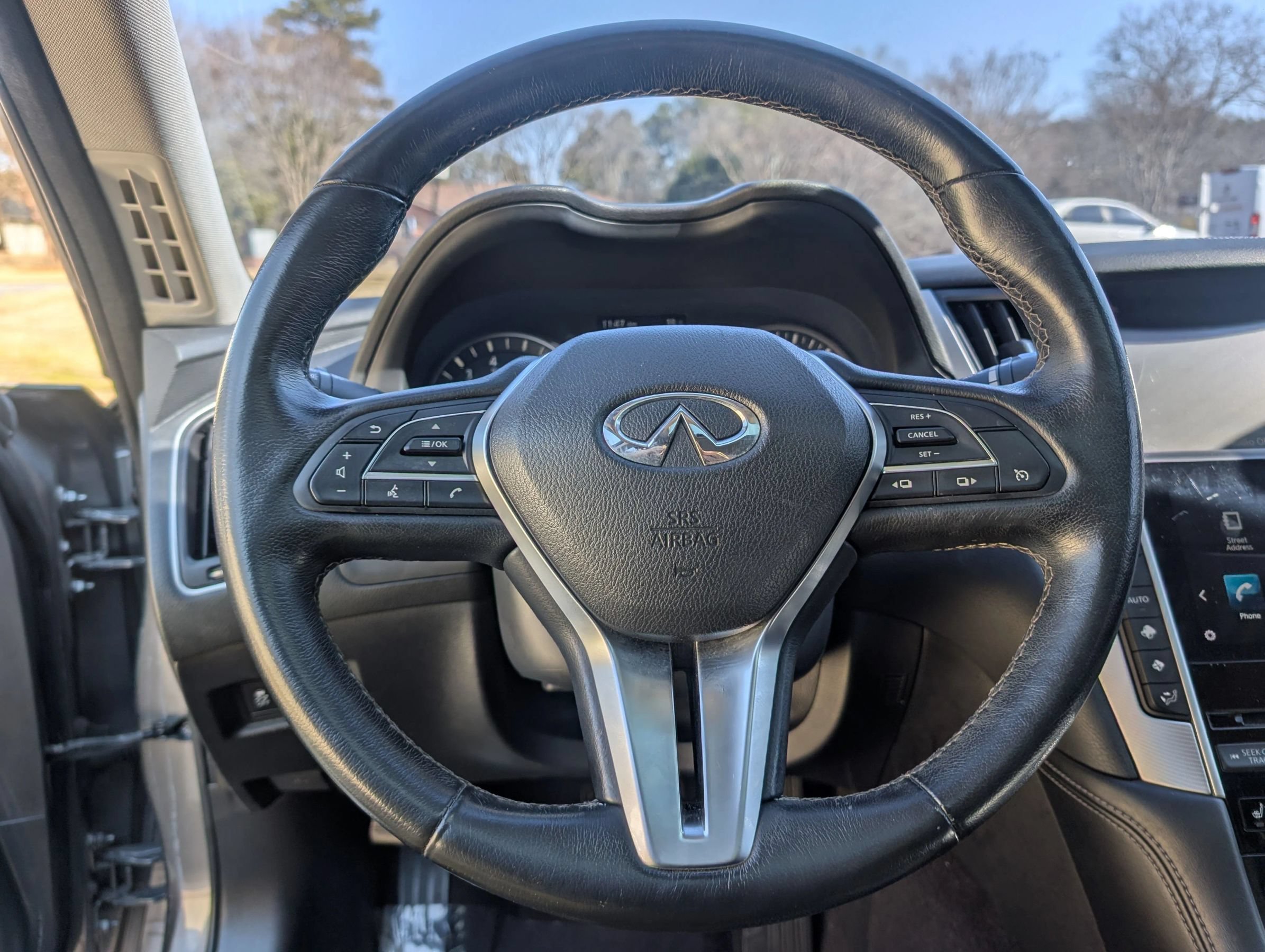 Used 2019 INFINITI Q50 Luxe w/ Essential Package (3.0T Luxe) RWD image 21