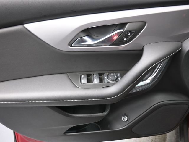 Used 2023 Chevrolet Blazer LT image 13