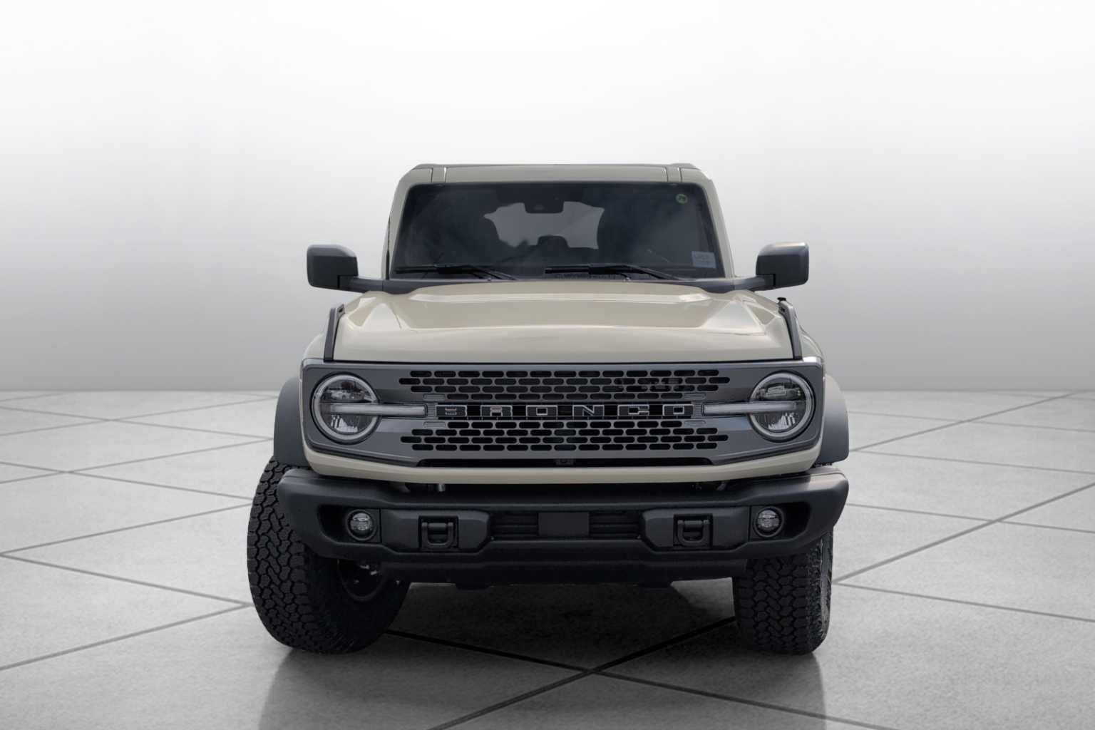New 2025 Ford Bronco Badlands w/ Sasquatch Package image 3