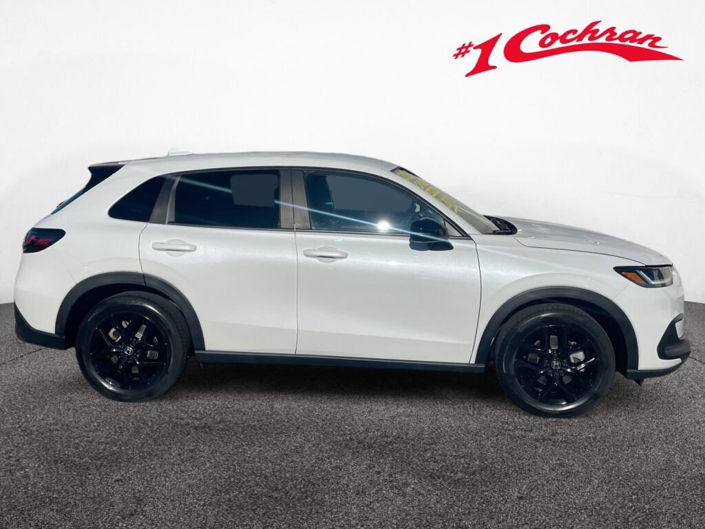 Used 2024 Honda HR-V Sport image 26