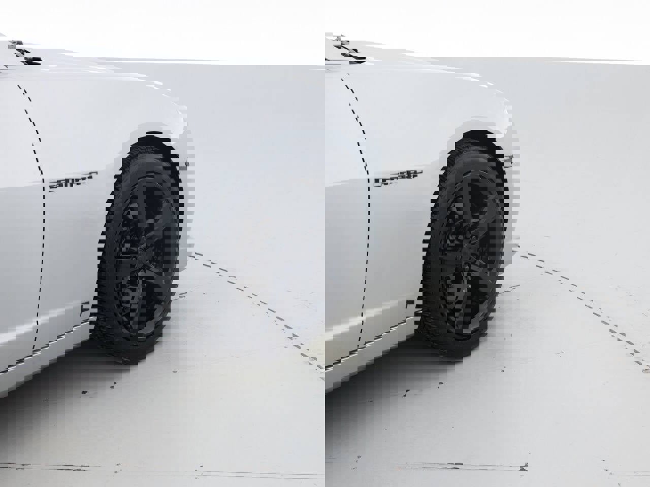 Used 2010 Chevrolet Camaro SS w/ RS Package image 19