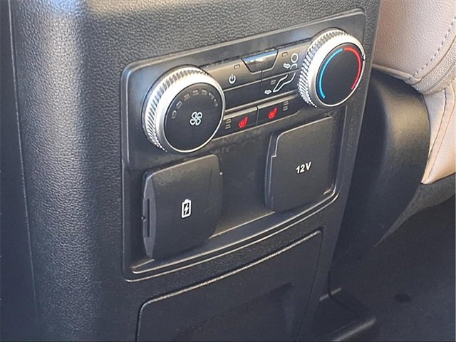 Used 2023 Ford Explorer Limited image 22