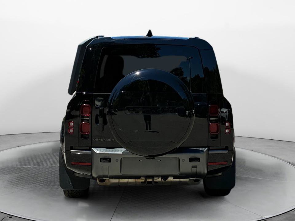 Certified 2024 Land Rover Defender 130 Outbound AWD/4WD image 6