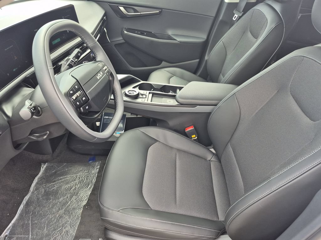 New 2026 Kia EV6 Light AWD/4WD image 10
