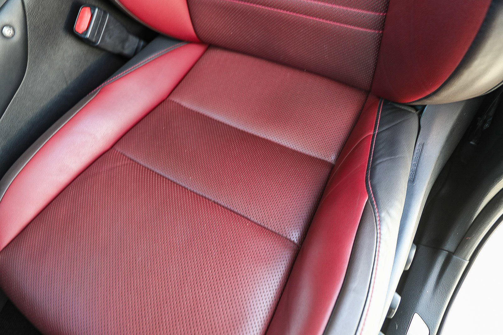 Used 2018 Lexus NX 300h AWD w/ Premium Package image 24