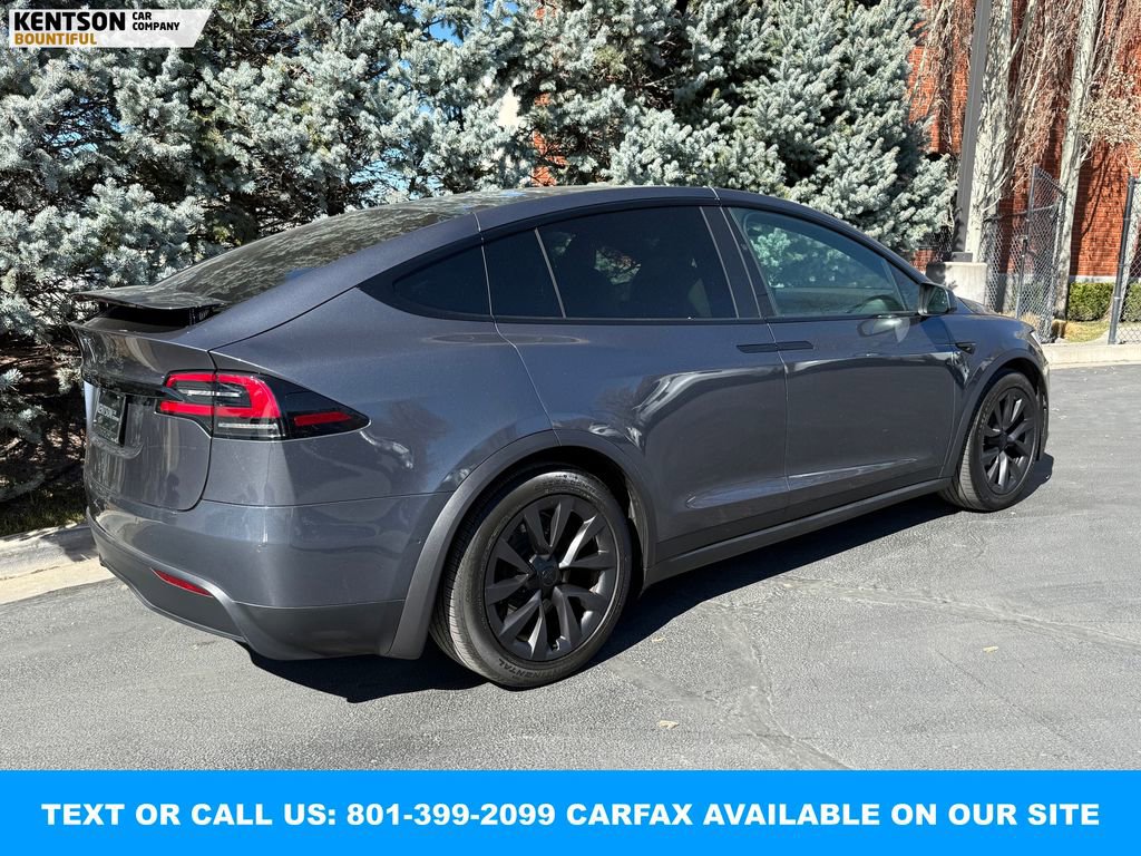 Used 2023 Tesla Model X image 9