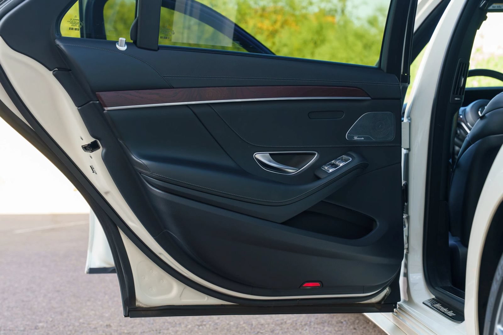 Used 2019 Mercedes-Benz S 450 Sedan image 28