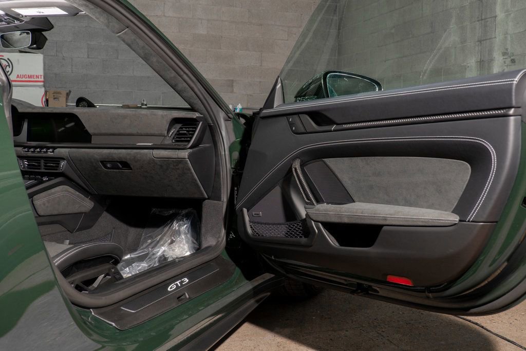 Used 2026 Porsche 911 GT3 image 26
