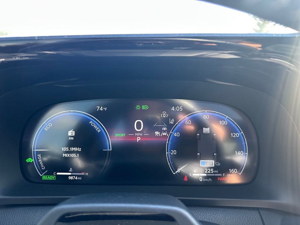 Used 2025 Toyota Crown Limited w/ Advanced Technology Package image 10