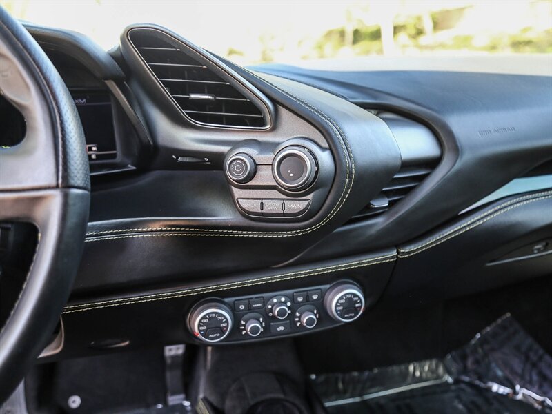 Used 2016 Ferrari 488 GTB RWD image 36
