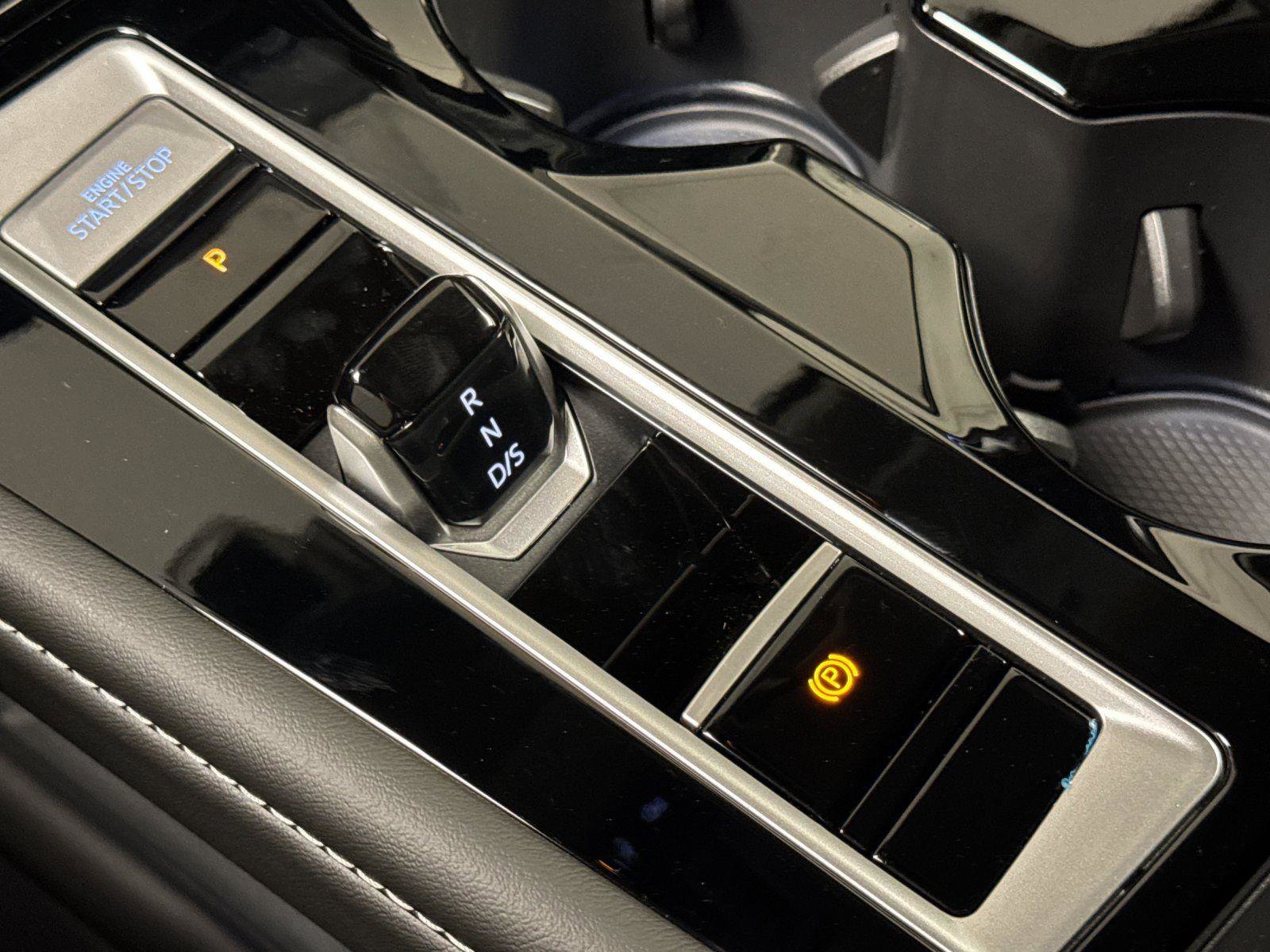 New 2026 Volkswagen Atlas SE image 21