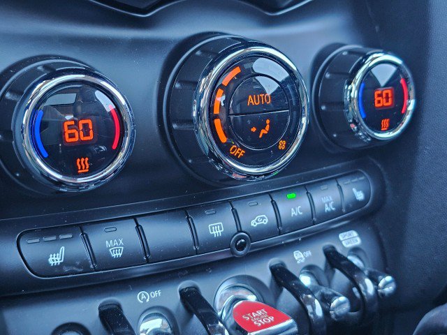 Used 2019 MINI Cooper S w/ Premium Package FWD image 29