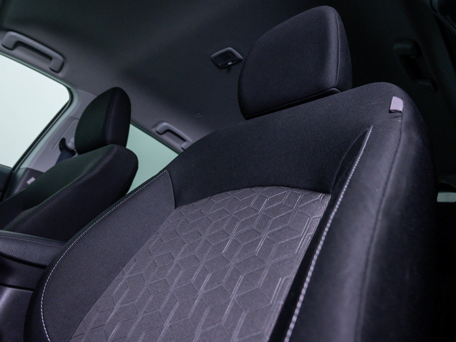 Used 2025 Mitsubishi Outlander Sport ES AWD/4WD image 18