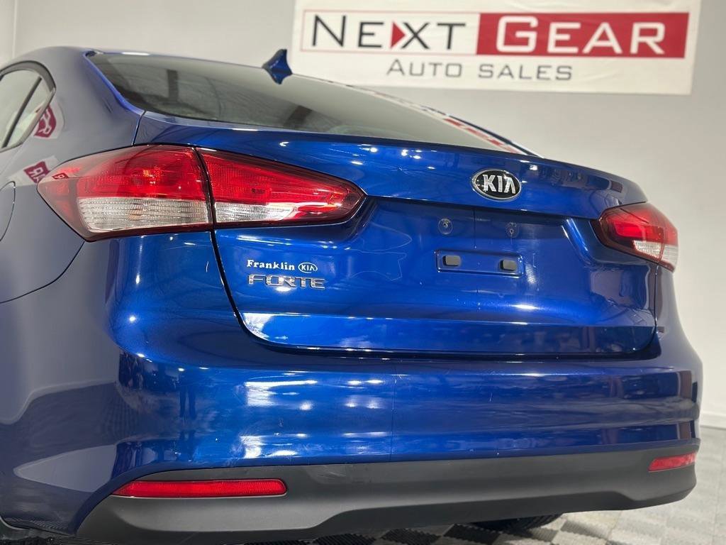 Used 2017 Kia Forte LX image 7