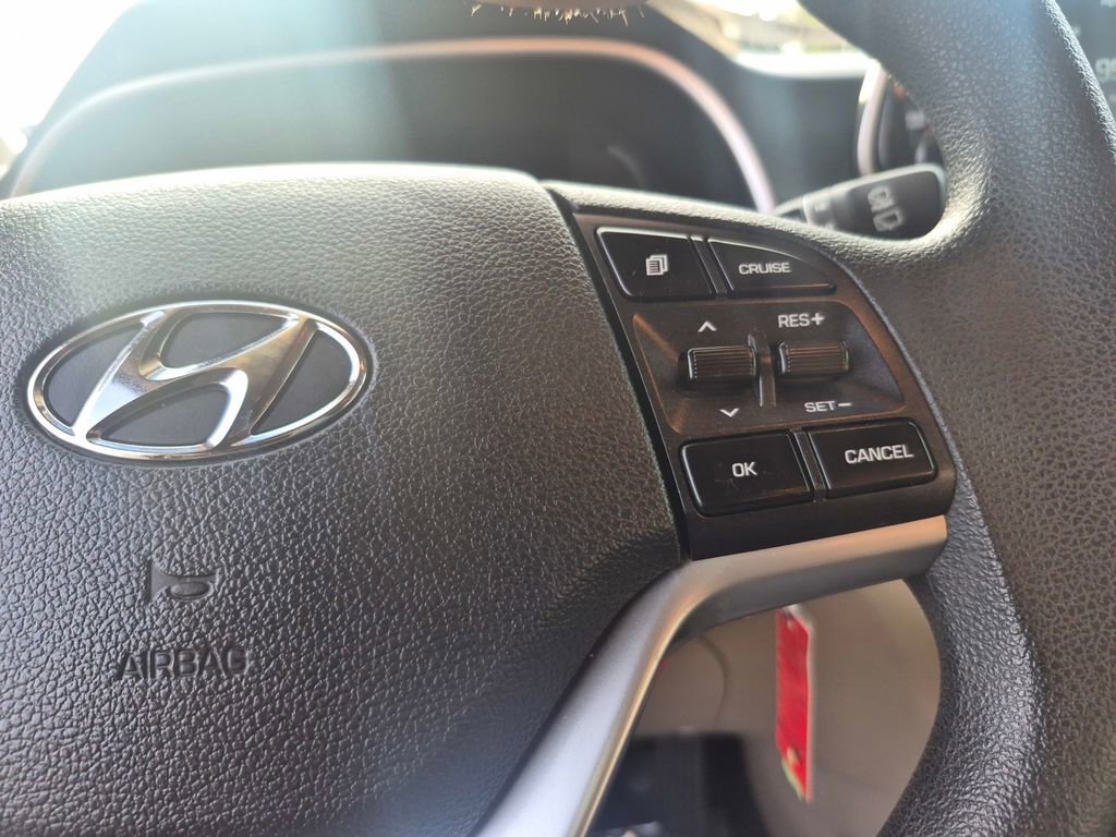 Used 2019 Hyundai Tucson SE image 15