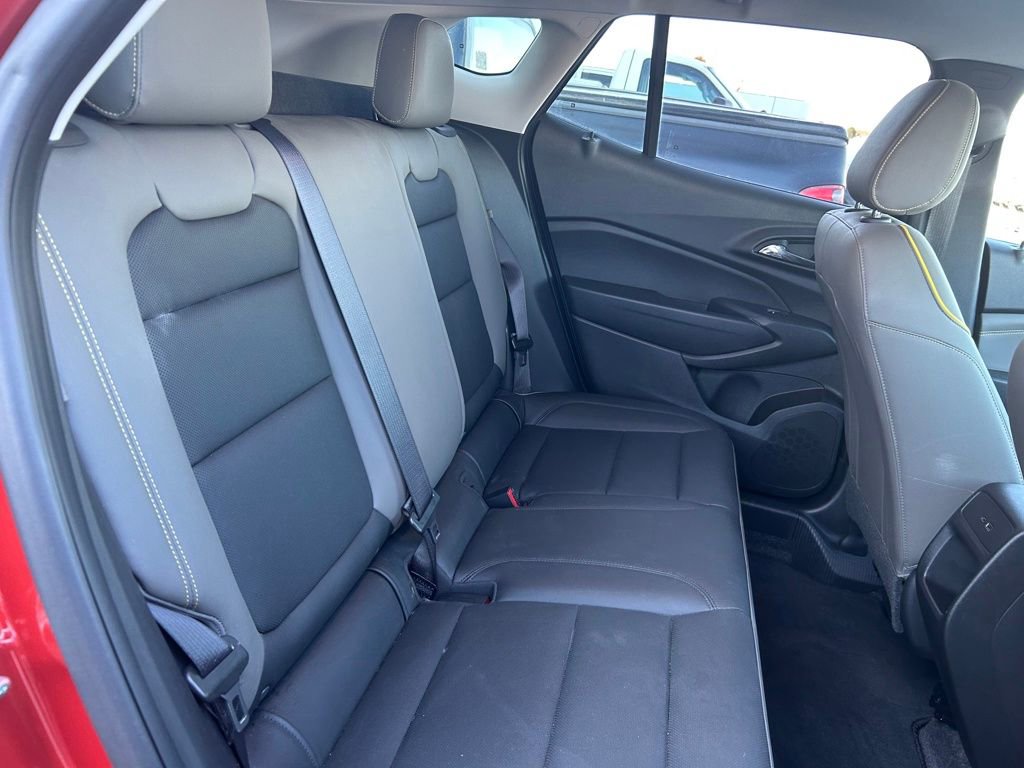 Used 2024 Chevrolet Trax ACTIV w/ Driver Confidence Package image 24