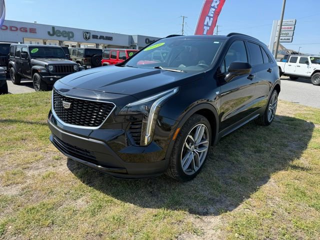 Used 2019 Cadillac XT4 Sport FWD image 3