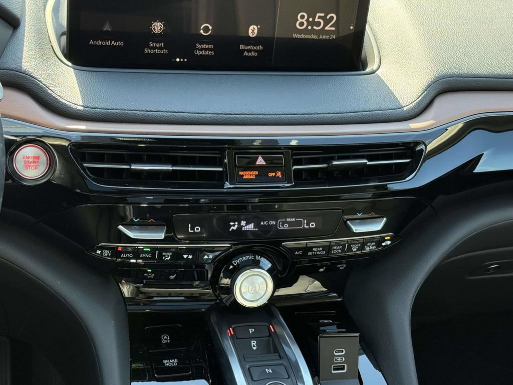 Used 2022 Acura MDX SH-AWD image 18
