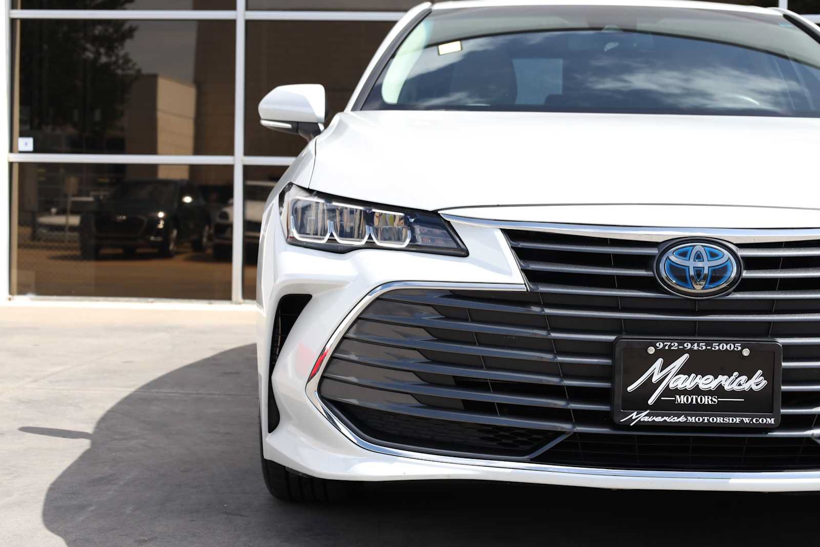 Used 2021 Toyota Avalon XLE FWD image 47