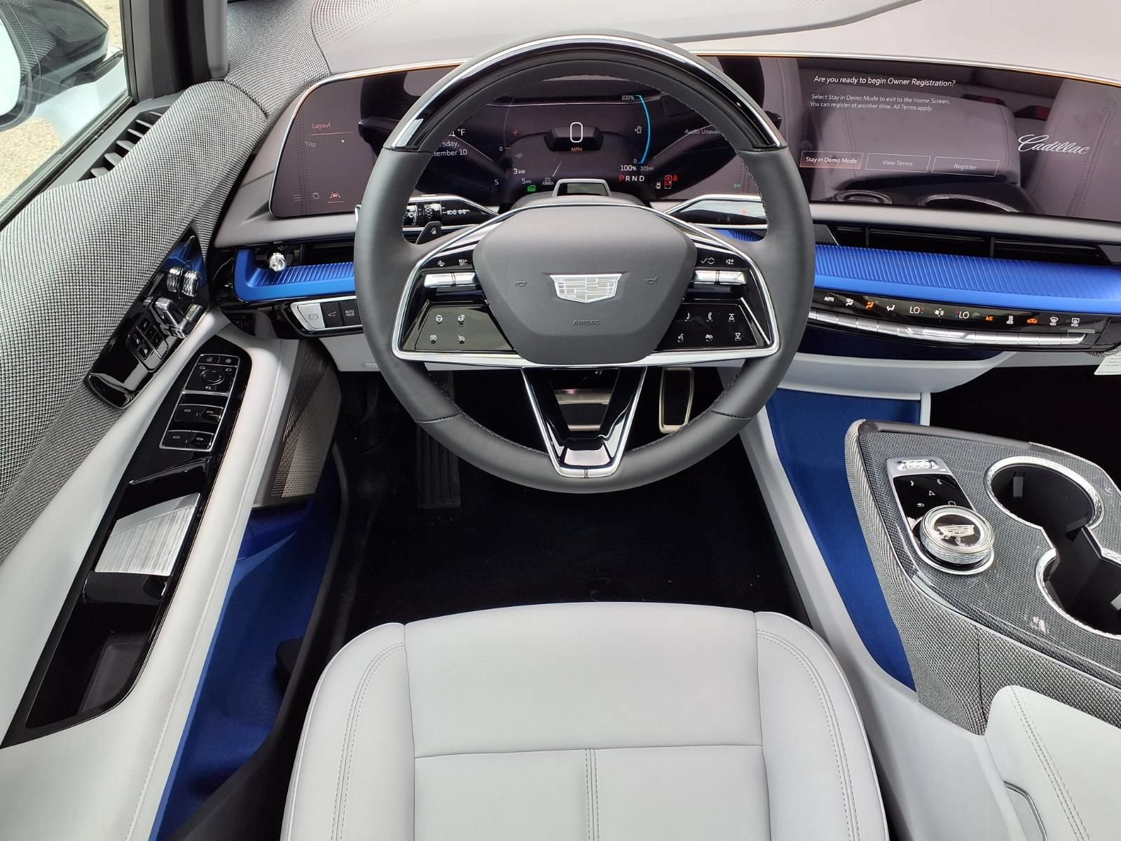 New 2027 Cadillac Optiq Sport w/ LPO, Floor Liner Package AWD/4WD image 10
