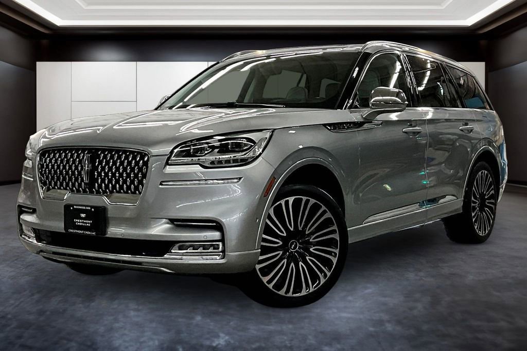 Used 2020 Lincoln Aviator Black Label w/ Dynamic Handling Package image 3