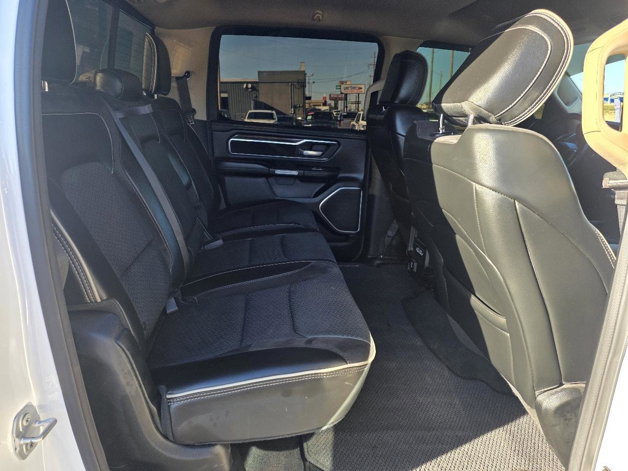 Used 2019 RAM 1500 Laramie image 15