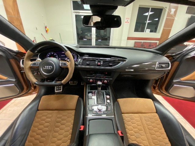 Used 2017 Audi RS 7 Performance w/ Driver Assistance Package image 31