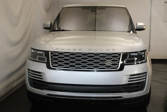 Used 2018 Land Rover Range Rover Supercharged AWD/4WD image 3