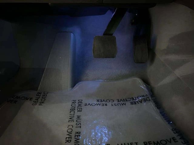 Used 2022 Lucid Air Grand Touring image 34