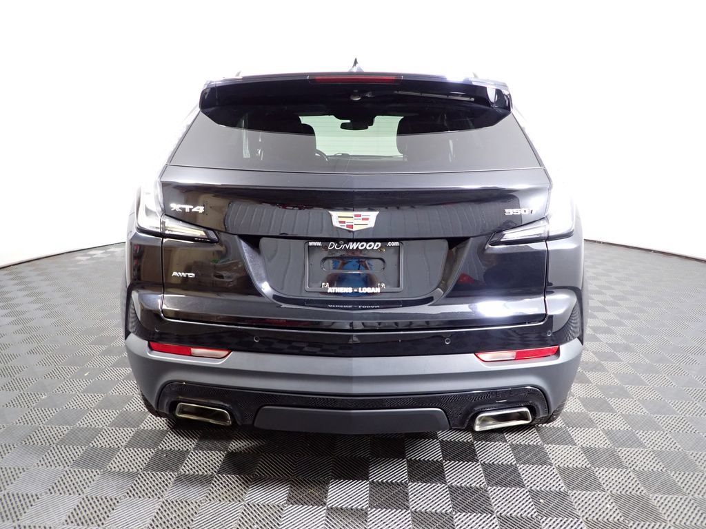 Used 2020 Cadillac XT4 Sport w/ Driver Awareness Package AWD/4WD image 15