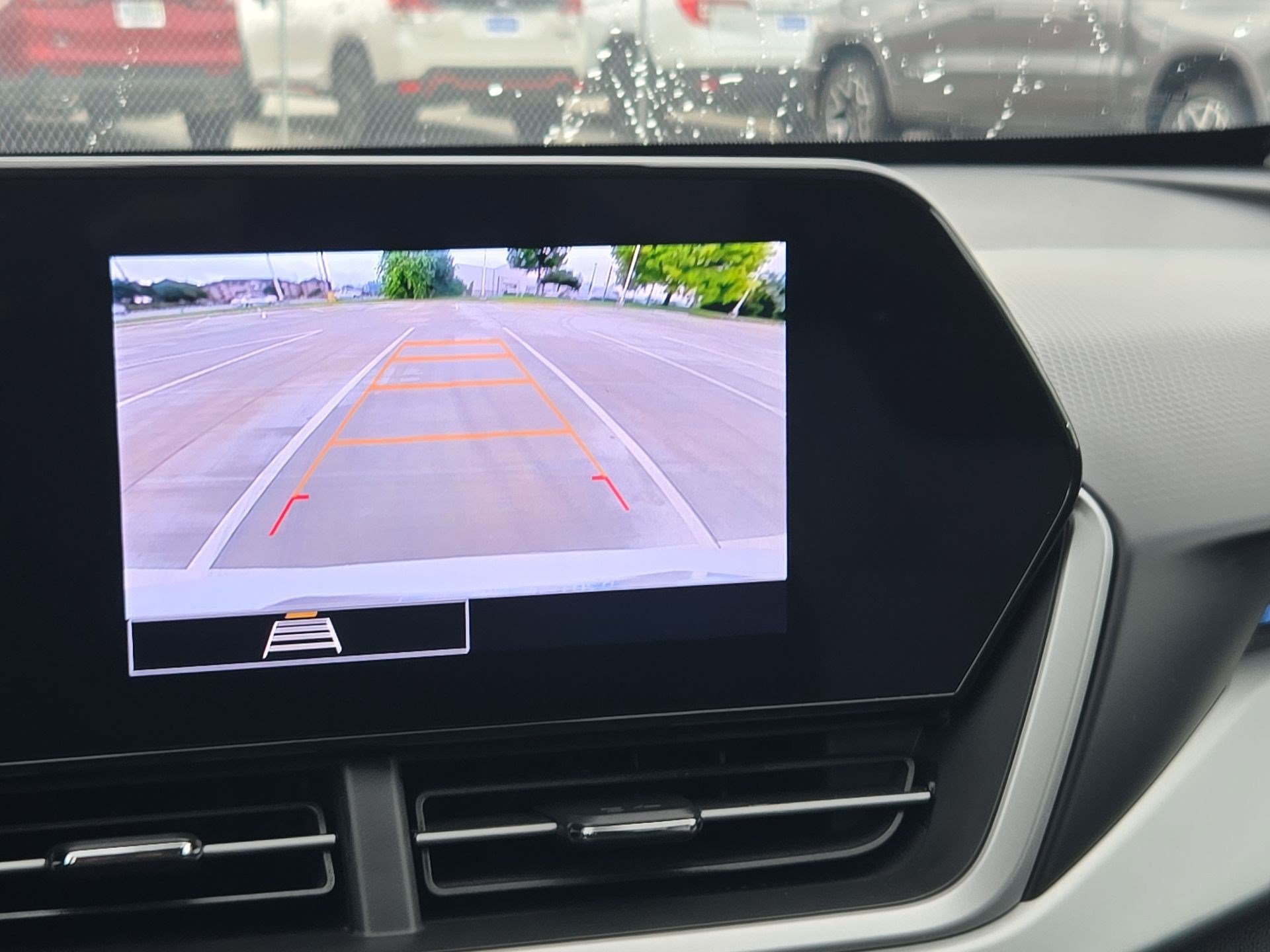Used 2025 Chevrolet Trax LS FWD image 20