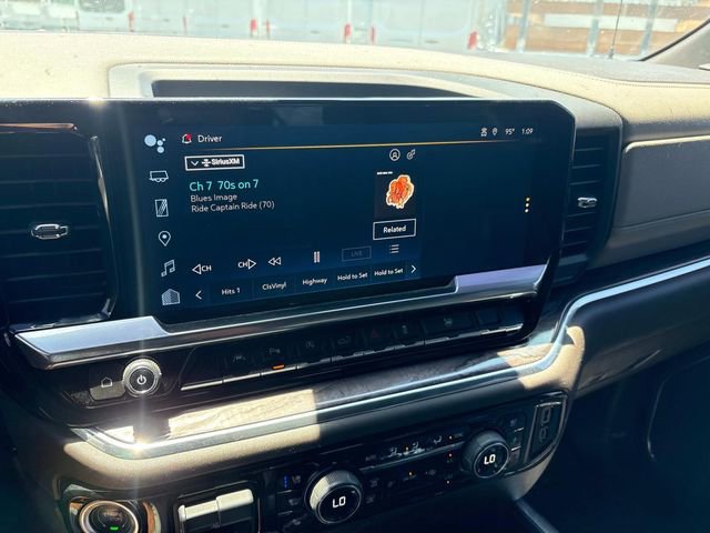 Used 2023 Chevrolet Silverado 1500 LTZ image 22