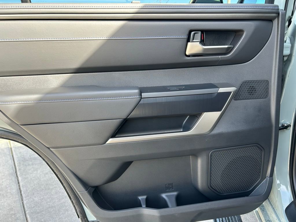 Used 2026 Toyota Sequoia Platinum image 25