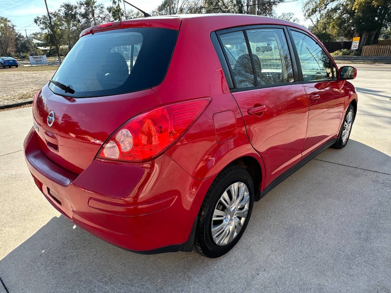 Used 2012 Nissan Versa 1.8 S w/ Plus Pkg image 24