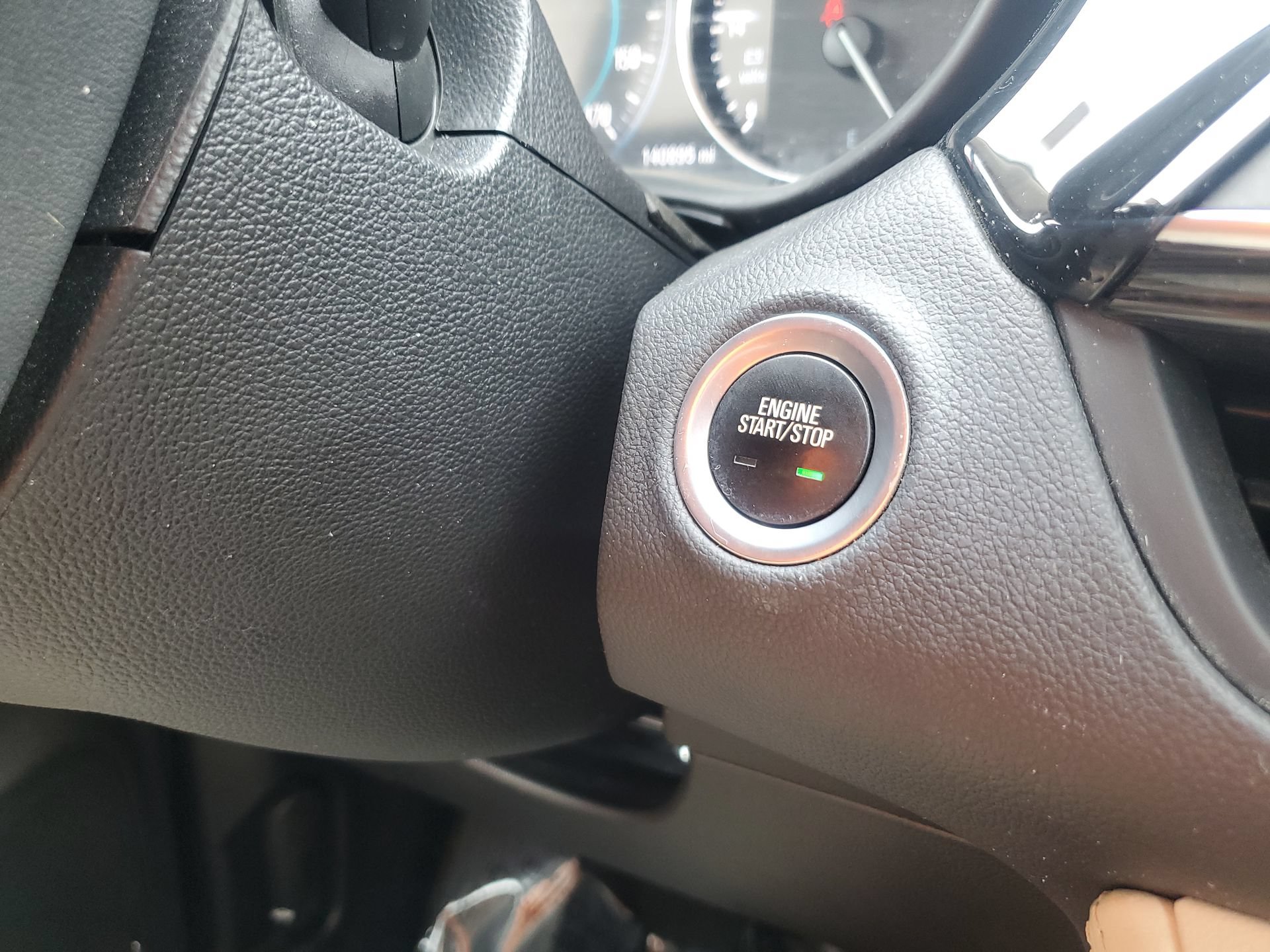 Used 2017 Buick Envision Premium AWD/4WD image 25