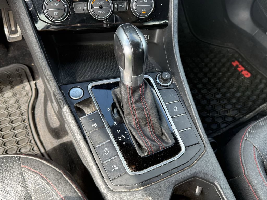 Used 2019 Volkswagen Jetta GLI Autobahn image 18