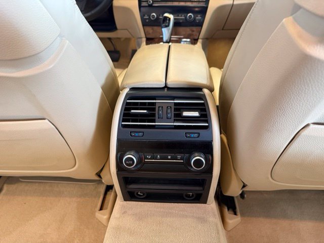 Used 2013 BMW 740Li RWD image 24