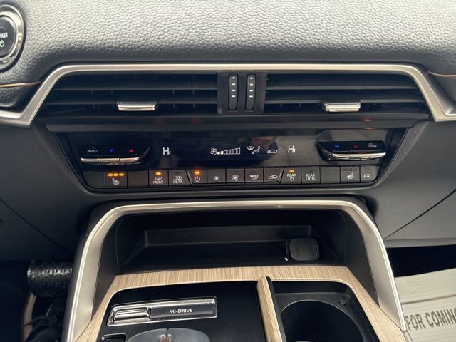 Certified 2024 MAZDA CX-90 Plug-In Hybrid w/ Premium Pkg image 27