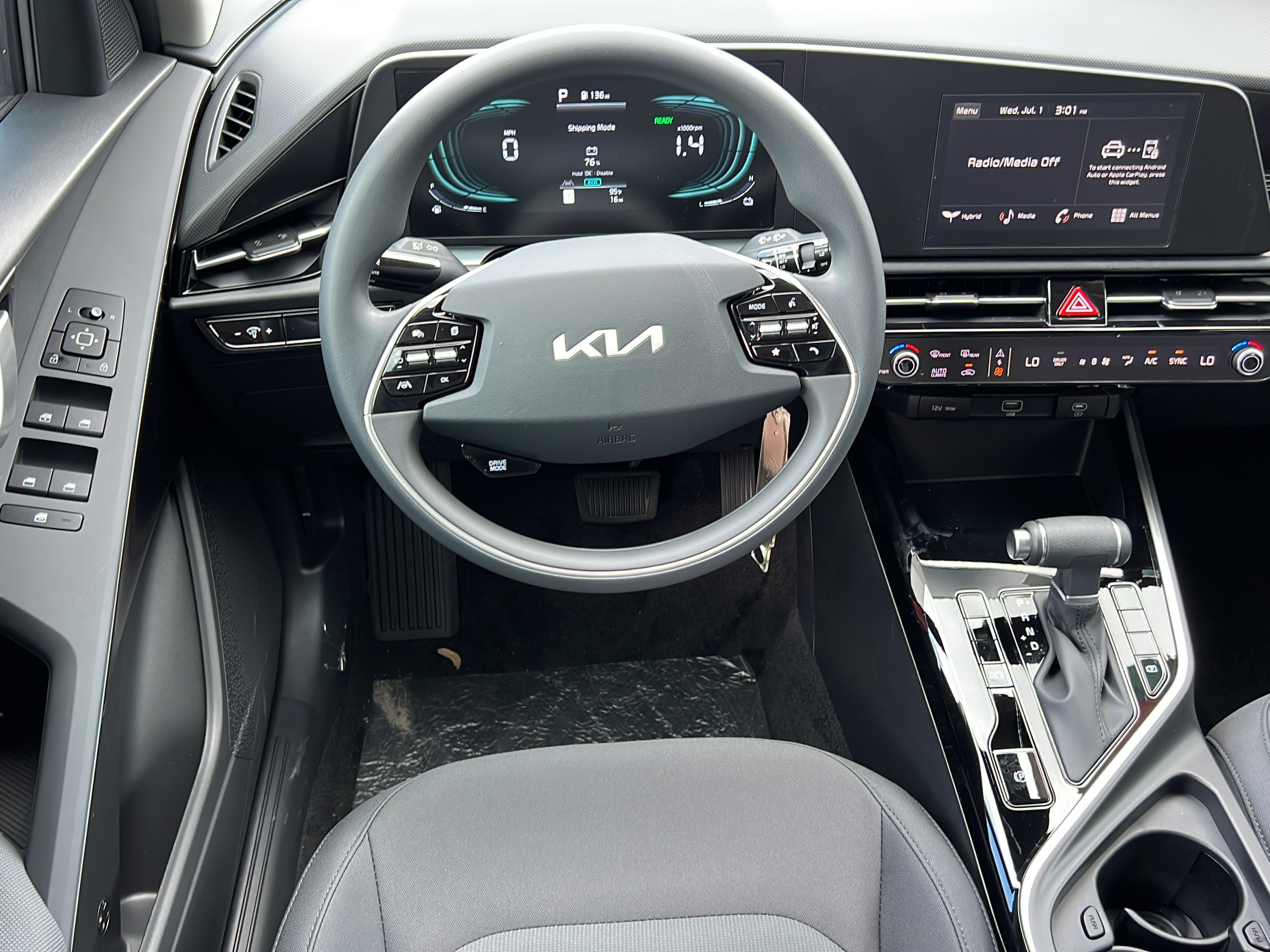 New 2026 Kia Niro LX FWD image 15